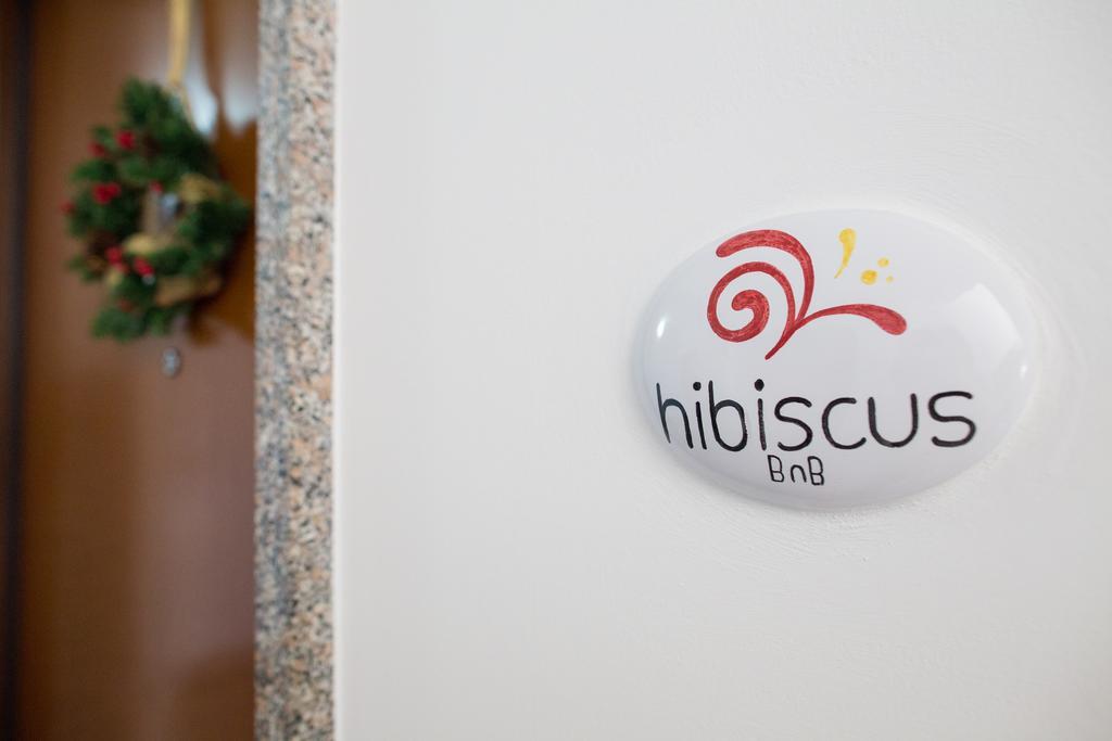 Отель Hibiscus Таранто Экстерьер фото